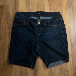 Torrid jean shorts